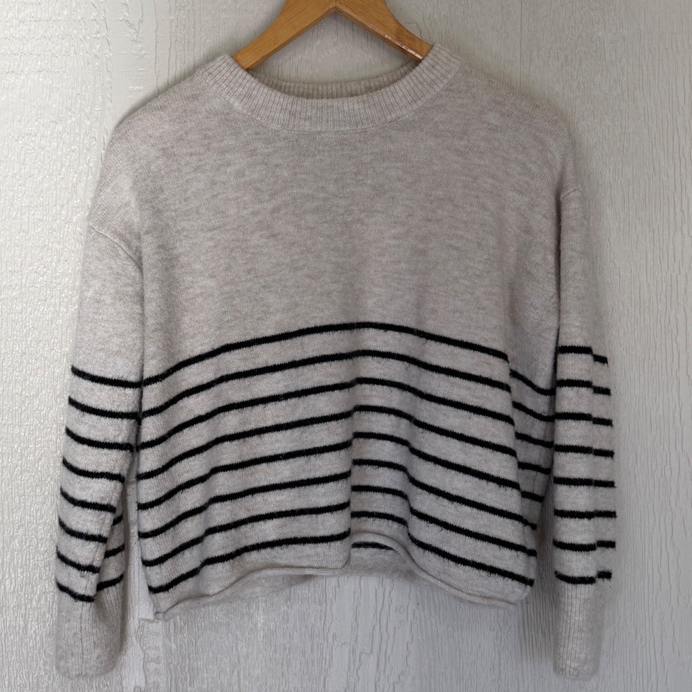 CeCe Womens Striped Crewneck Sweater Oatmeal Black Drop Shoulder Small